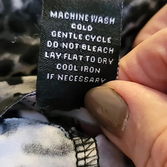 Adele & May black and grey sleeveless top with overlay - Picture 5 of 5